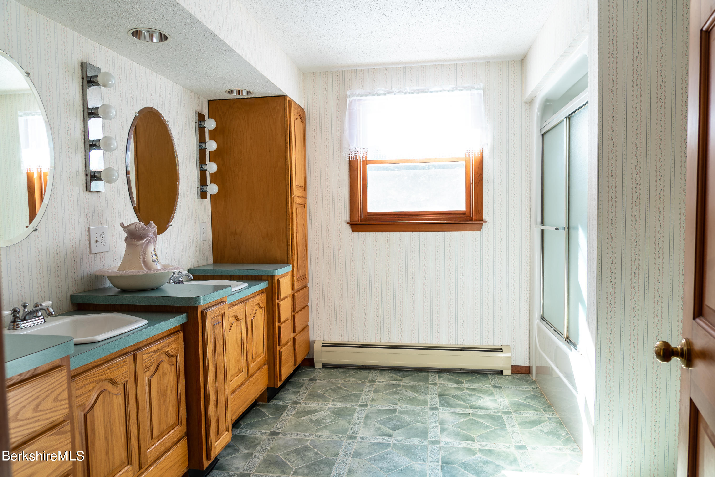 450 Michaels Road Hinsdale, MA 01235 - Photo 16 of 39 DSC03362