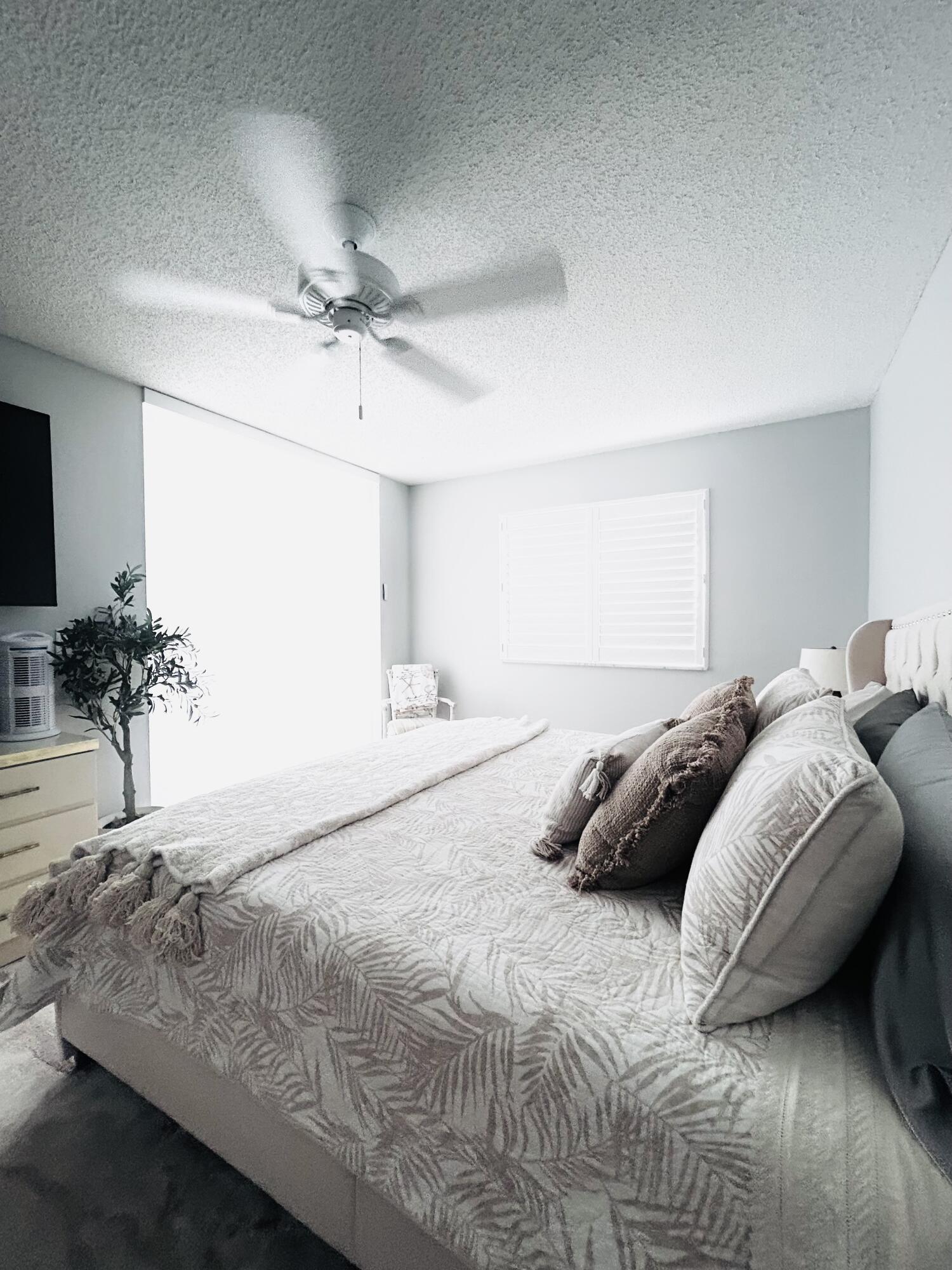 353 Highway 1, Unit C202 Jupiter, FL 33477 - Photo 10 of 11 IMG_0051