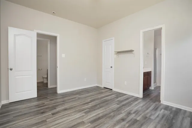 $1,800 | 384 Decoster Boulevard, Alvin, TX 77511