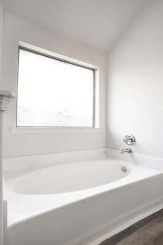 $1,800 | 384 Decoster Boulevard, Alvin, TX 77511