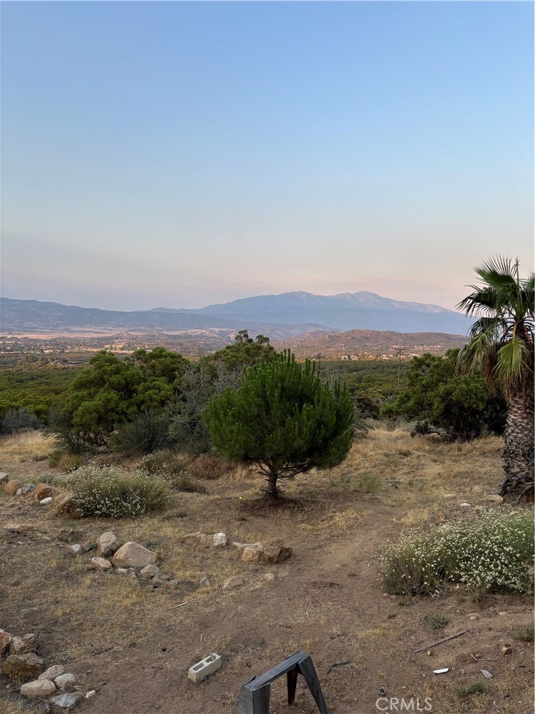 45475 Chapman Road Anza, CA 92539 - Photo 2 of 3 a view of a dry yard with mountain