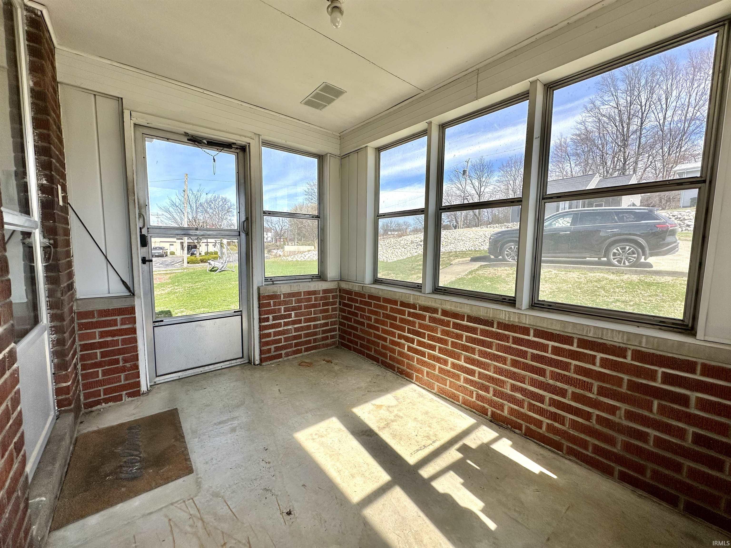 253 3rd Avenue Jasper, IN 47546 - Photo 15 of 16