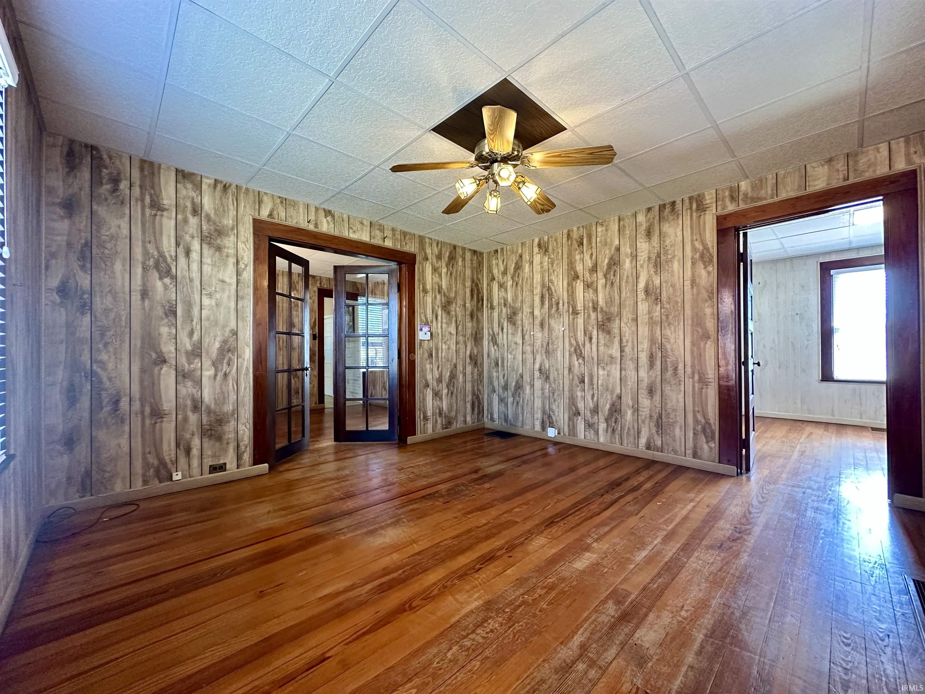 253 3rd Avenue Jasper, IN 47546 - Photo 4 of 16