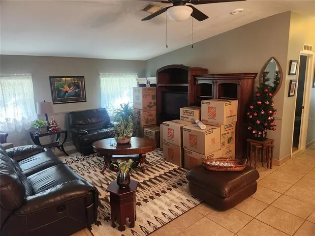 $2,000 | 24921 Pine Hill, Leesburg, FL 34748