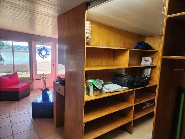 $2,000 | 24921 Pine Hill, Leesburg, FL 34748