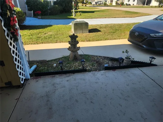 $2,000 | 24921 Pine Hill, Leesburg, FL 34748