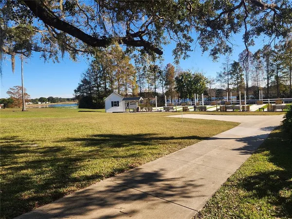 $1,850 | 24921 Pine Hill, Leesburg, FL 34748