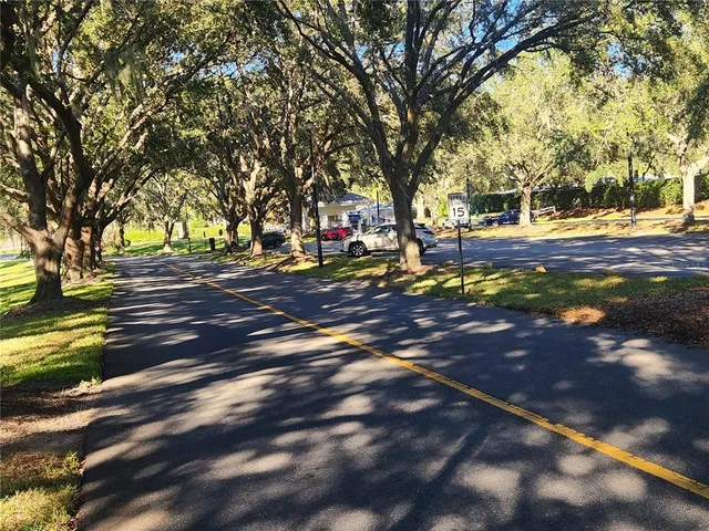 $2,000 | 24921 Pine Hill, Leesburg, FL 34748