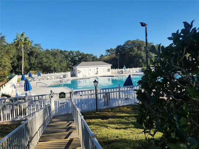 $2,000 | 24921 Pine Hill, Leesburg, FL 34748