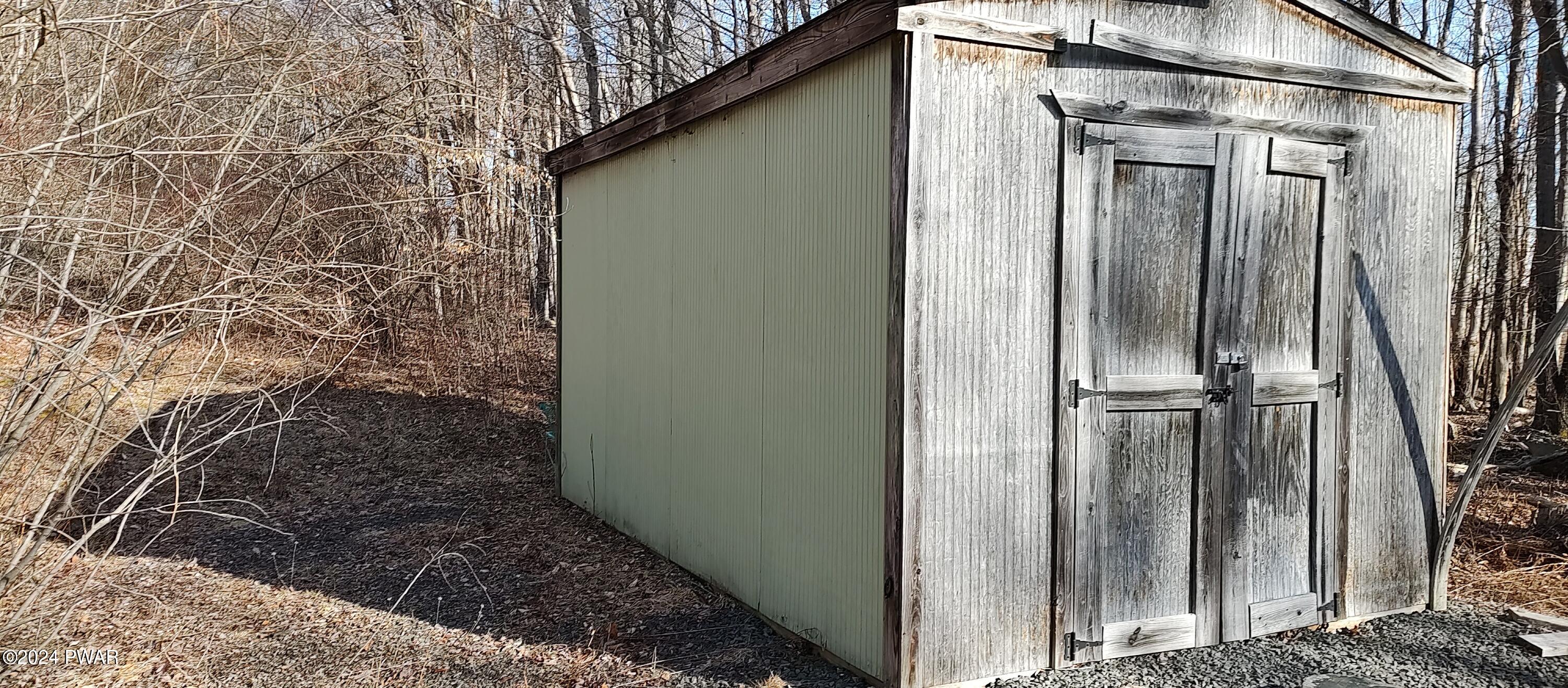 58 Beech Road Equinunk, PA 18417 - Photo 2 of 9