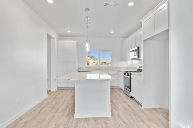 $477,190 | 90 King Air Drive, Colusa, CA 95932