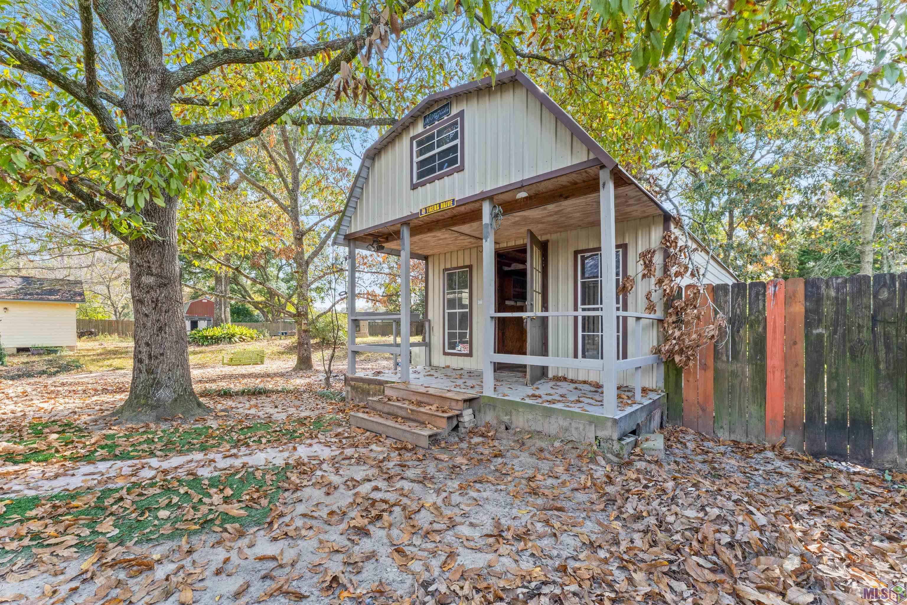 12734 Mustang Avenue Baton Rouge, LA 70818 - Photo 28 of 33 Outbuilding (Front View)