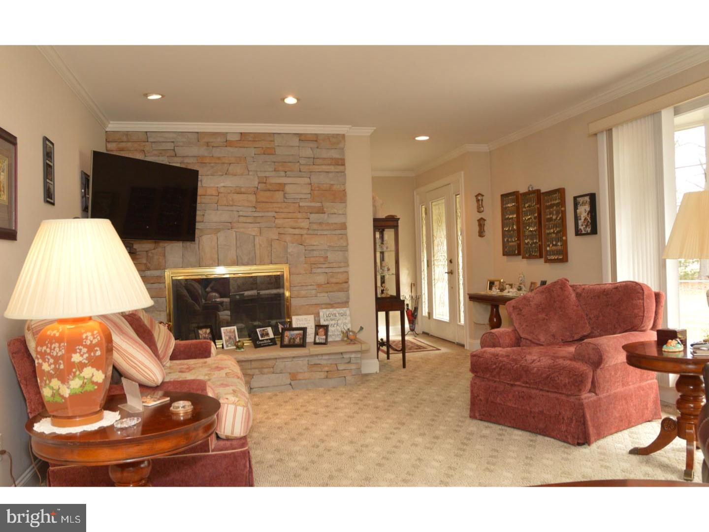 126 Orr Road Allentown, NJ 08501 - Photo 3 of 17 Gallery Image 3