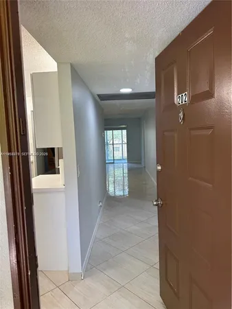 $2,300 | 1200 Southwest 124th Terrace, Unit 202O, Pembroke Pines, FL 33027