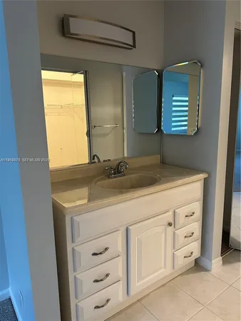 $2,300 | 1200 Southwest 124th Terrace, Unit 202O, Pembroke Pines, FL 33027