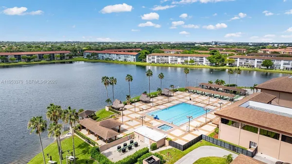 $2,300 | 1200 Southwest 124th Terrace, Unit 202O, Pembroke Pines, FL 33027