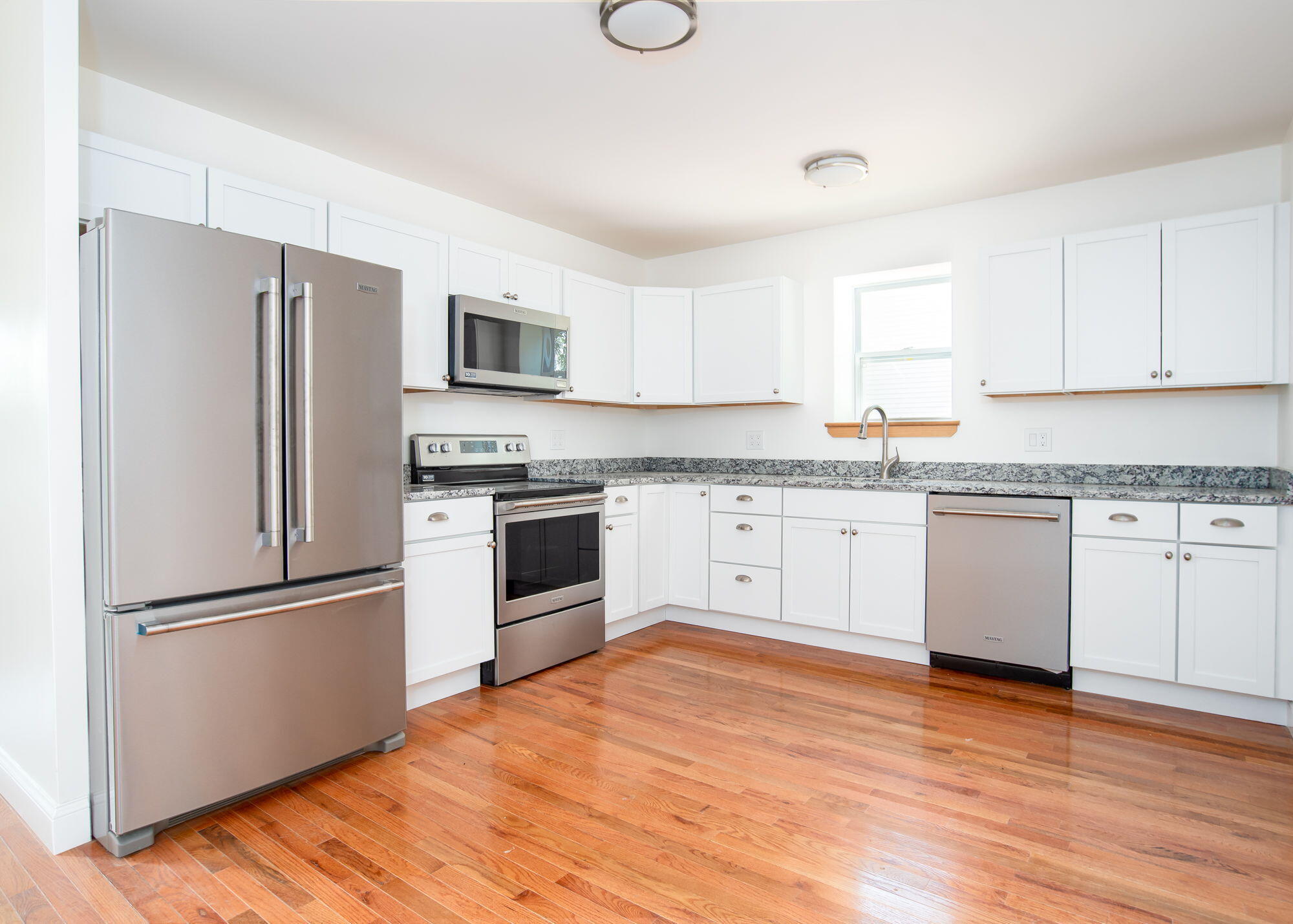 393 Front Street Richmond, ME 04357 - Photo 13 of 66 393FrontSt-Richmond-07