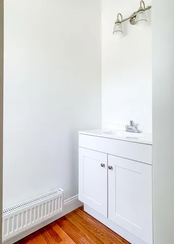 $649,900 | 393 Front Street, Richmond, ME 04357