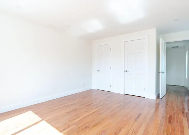 $649,900 | 393 Front Street, Richmond, ME 04357