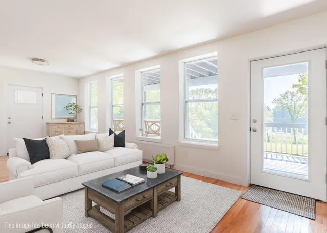 $649,900 | 393 Front Street, Richmond, ME 04357