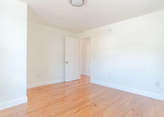 $649,900 | 393 Front Street, Richmond, ME 04357