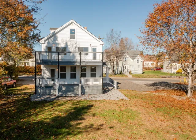 $649,900 | 393 Front Street, Richmond, ME 04357