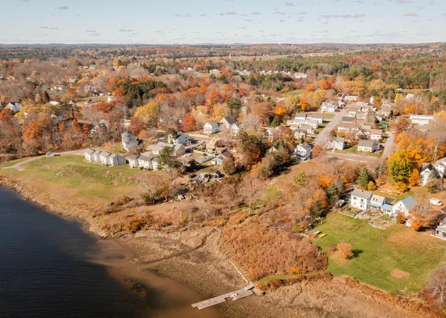 $649,900 | 393 Front Street, Richmond, ME 04357