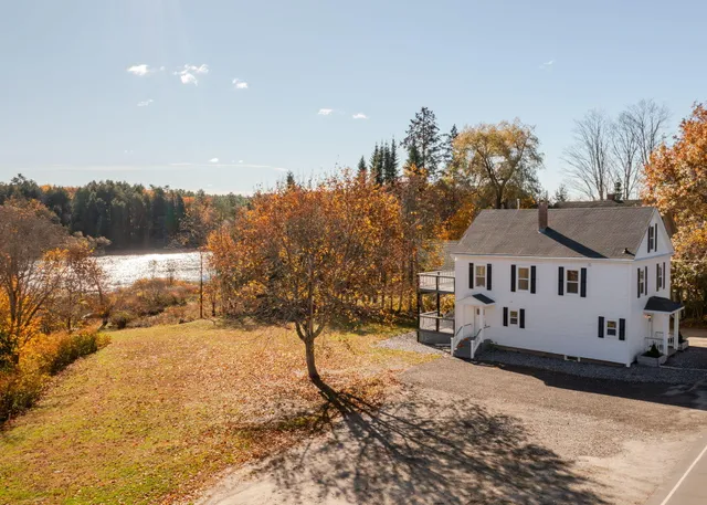 $649,900 | 393 Front Street, Richmond, ME 04357