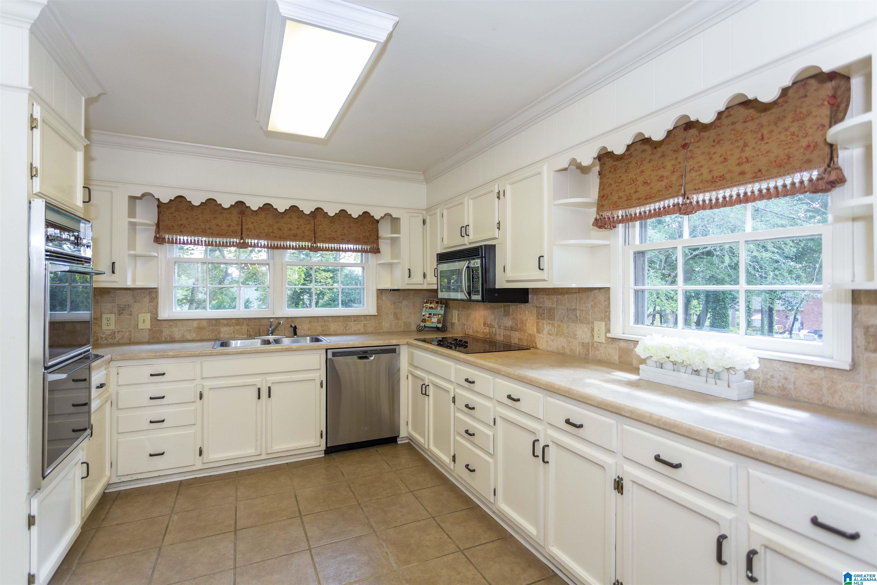 1905 Seneca Road Birmingham, AL 35216 - Photo 11 of 35
