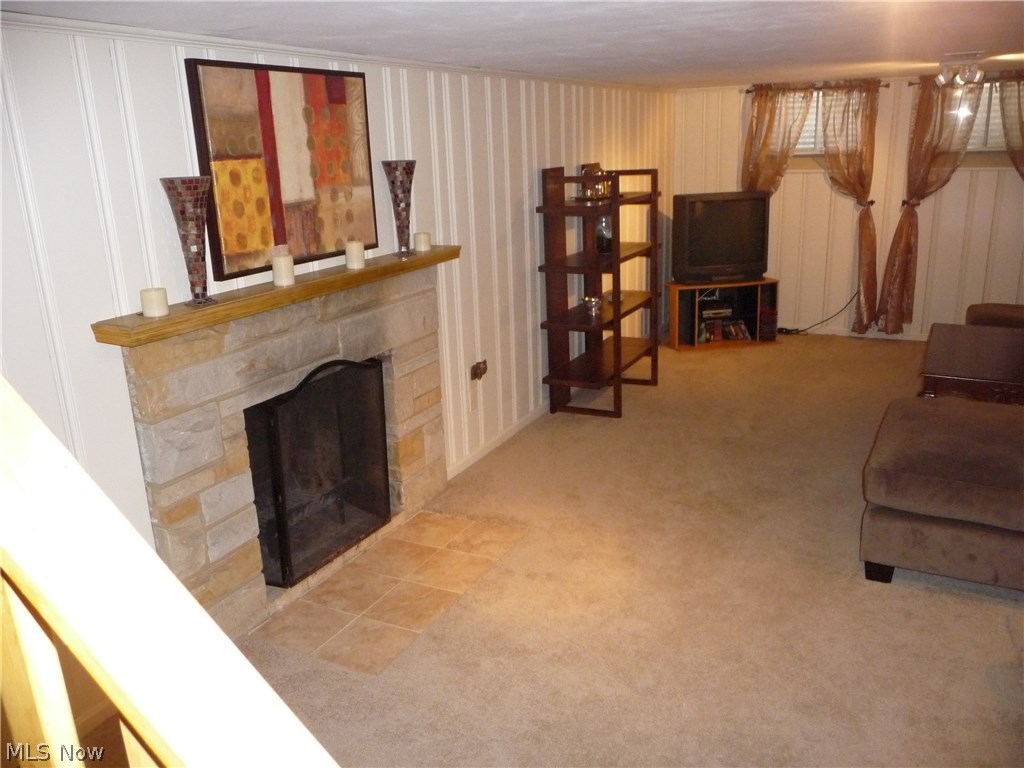 1573 Kew Road Cleveland, OH 44118 - Photo 24 of 25