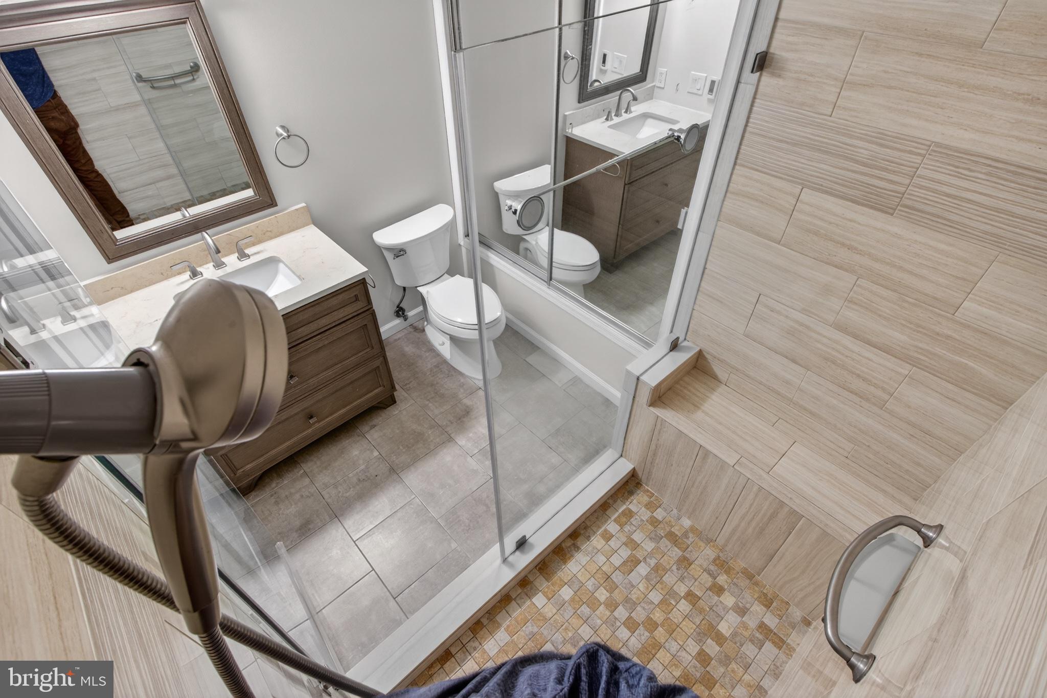16 Redding Ridge Drive Gaithersburg, MD 20878 - Photo 30 of 53 Modern bathroom with sleek design.