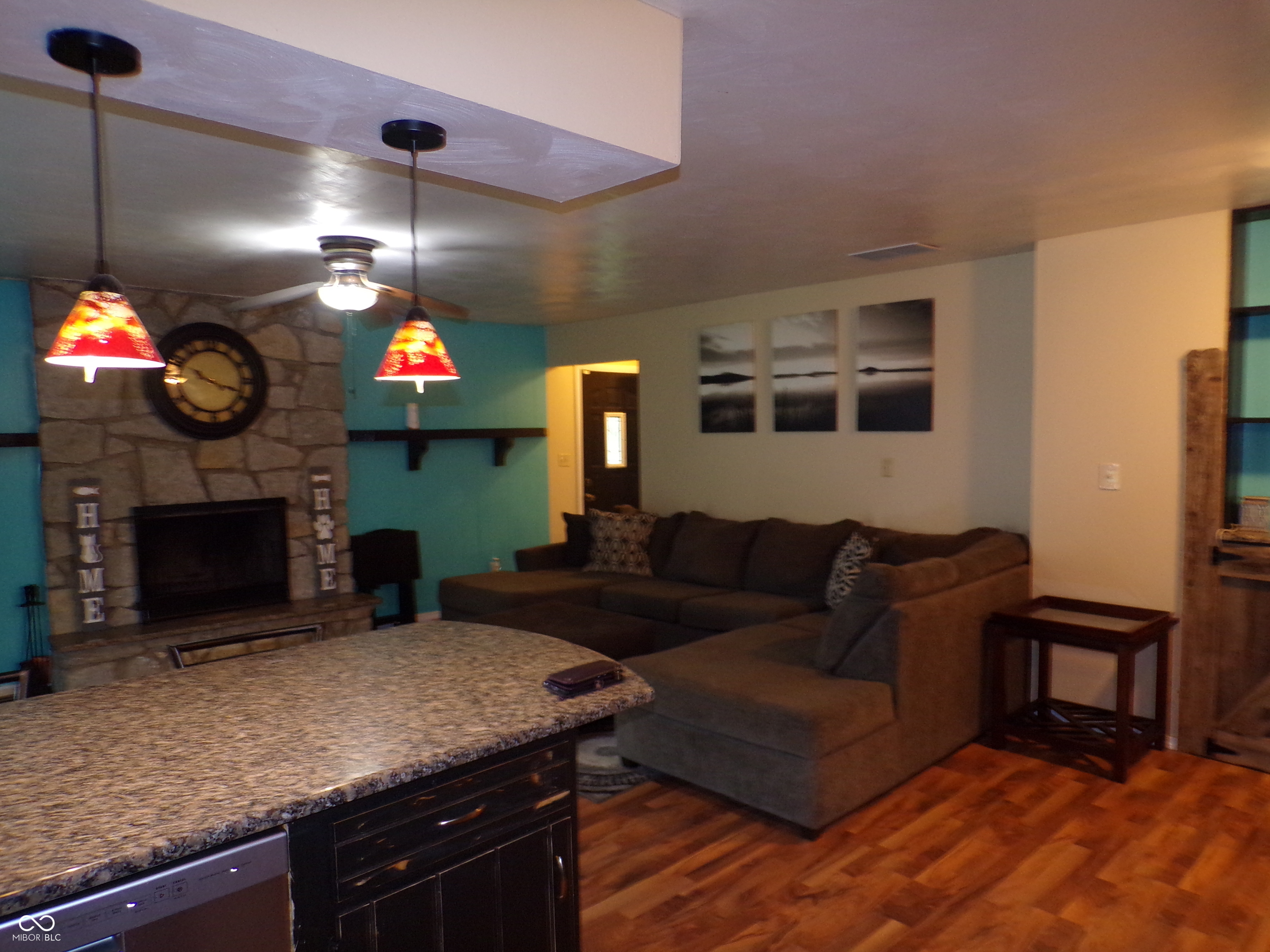919 Hopkins Road Cumberland, IN 46229 - Photo 8 of 28