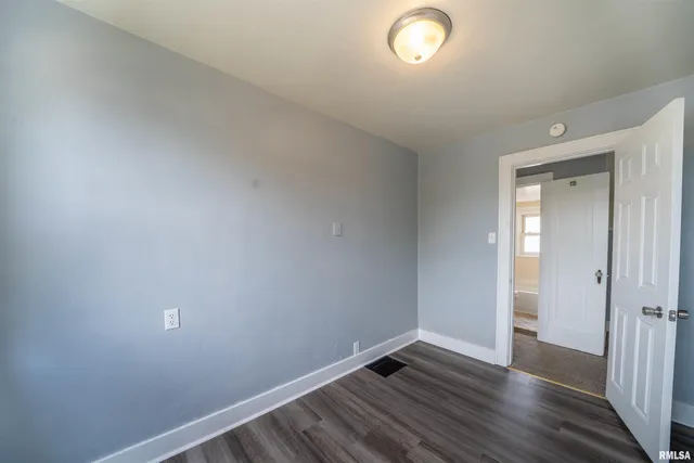 $115,000 | 1007 South 10th Street, Pekin, IL 61554