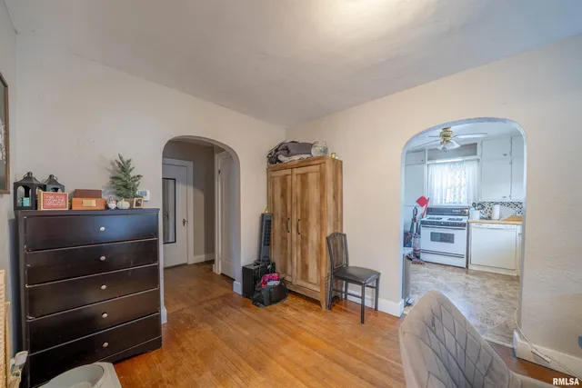 $115,000 | 1007 South 10th Street, Pekin, IL 61554