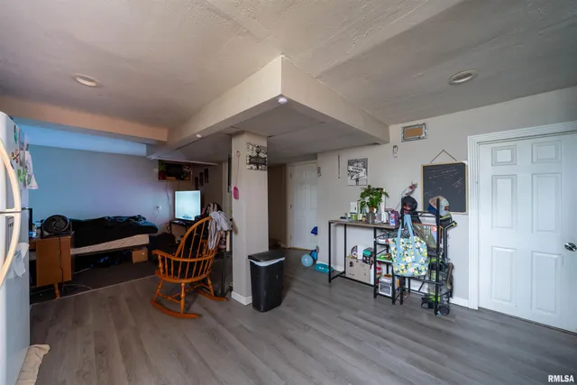 $115,000 | 1007 South 10th Street, Pekin, IL 61554