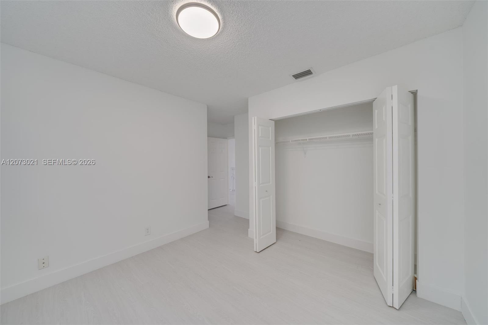 720 Falling Water Road, Unit 720 Weston, FL 33326 - Photo 17 of 46 Gallery Image 17