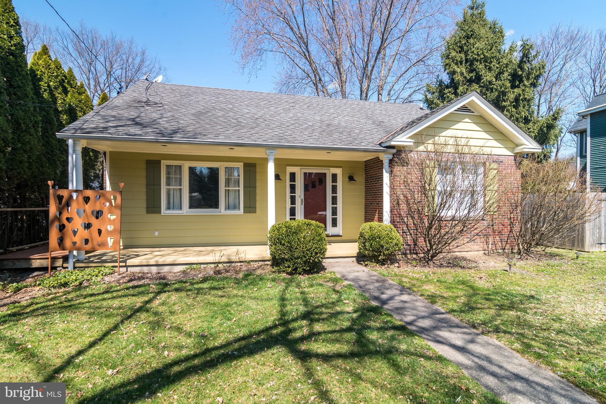 133 Spruce Road Riegelsville, PA 18077 - Photo 1 of 23