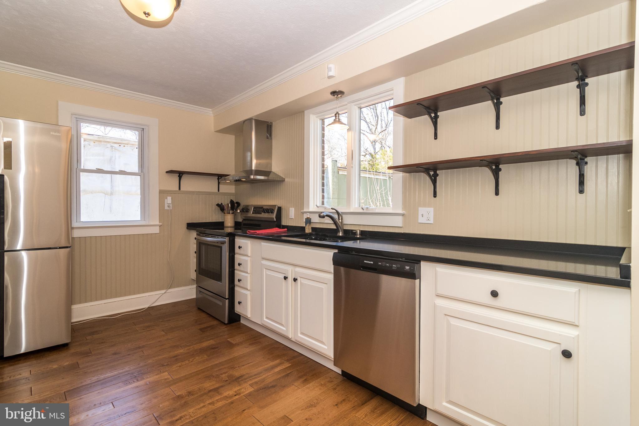 133 Spruce Road Riegelsville, PA 18077 - Photo 3 of 23