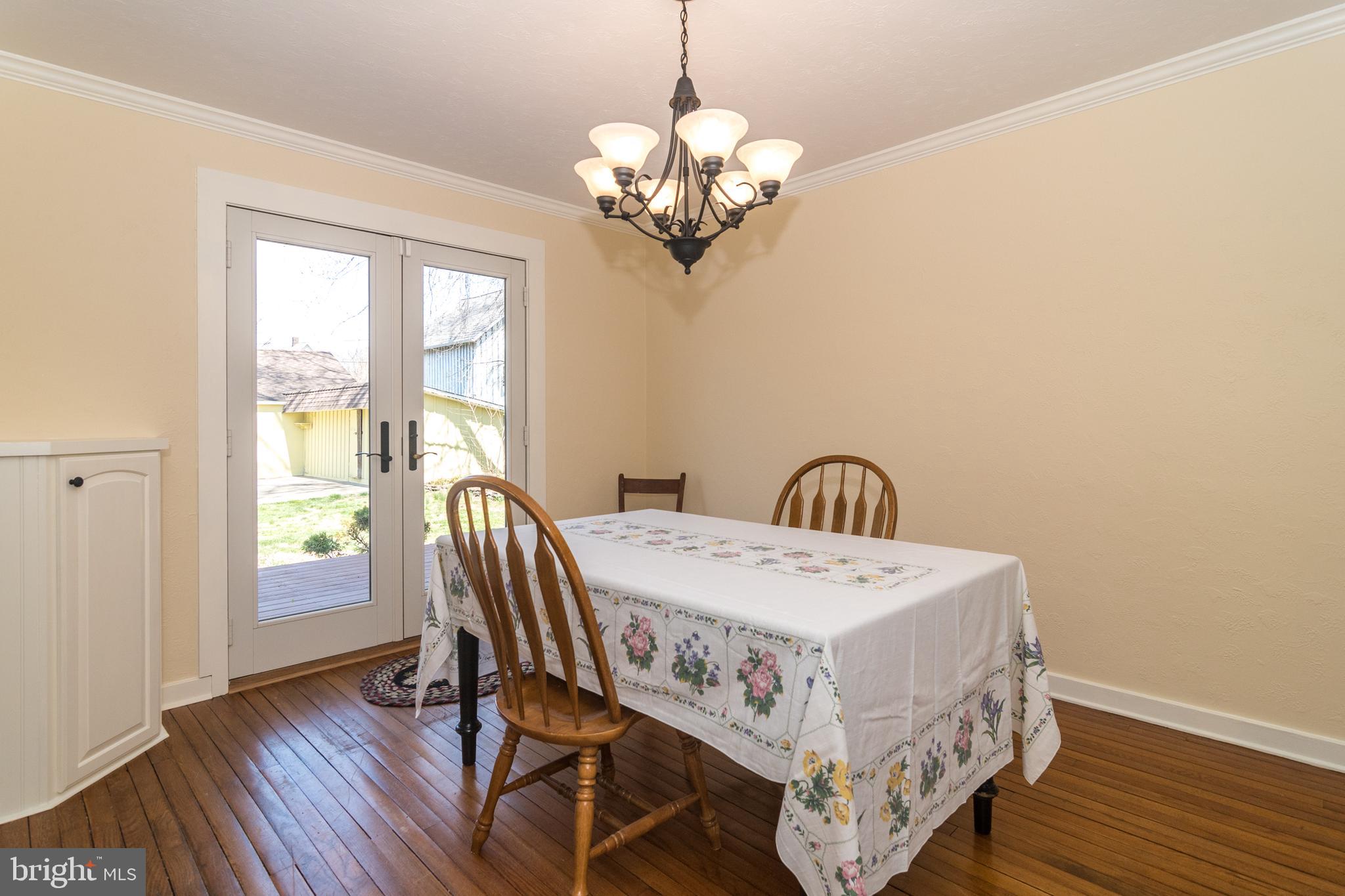 133 Spruce Road Riegelsville, PA 18077 - Photo 5 of 23