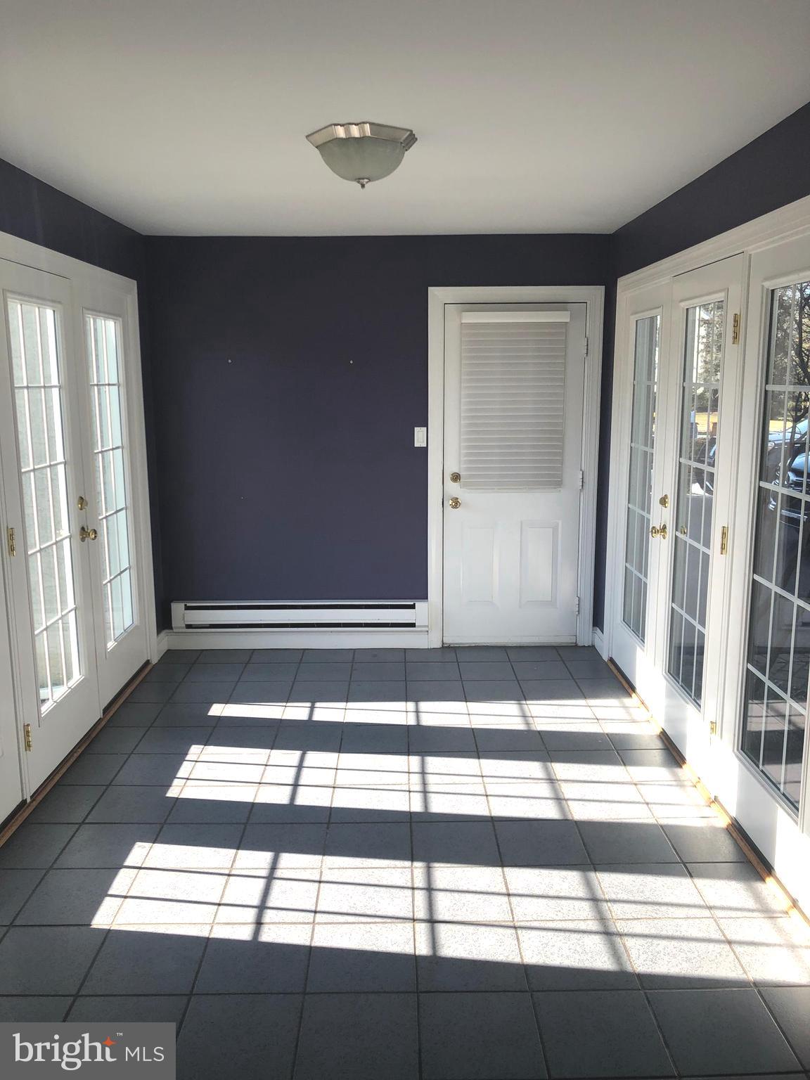 1716 Devonshire Road Dresher, PA 19025 - Photo 11 of 35 Hallway