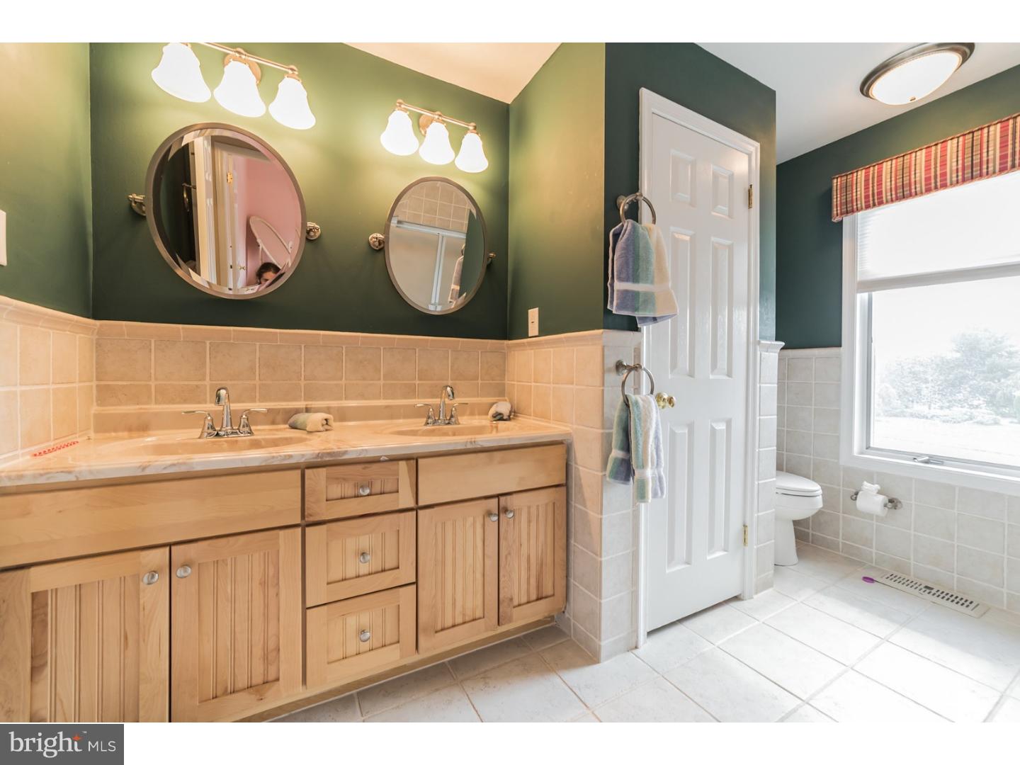 1716 Devonshire Road Dresher, PA 19025 - Photo 27 of 35 Bathroom