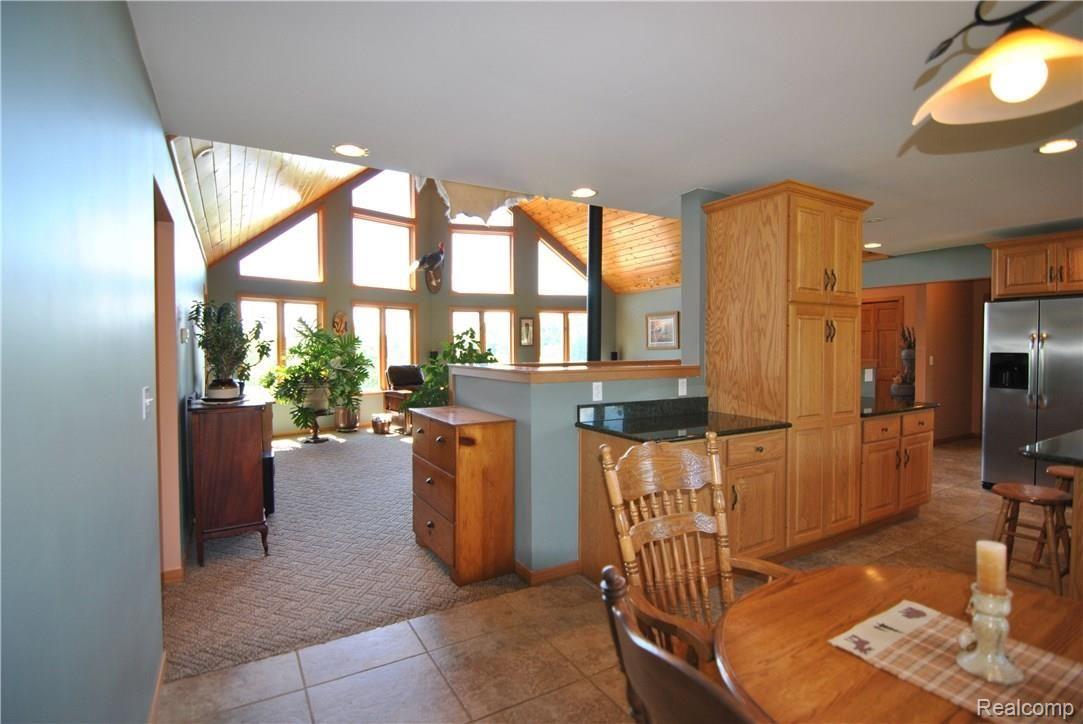 2497 East Clyde Road Howell, MI 48855 - Photo 44 of 95 Nook to Great Rm