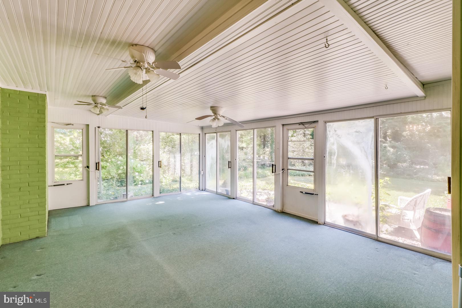 28 Winged Foot Road Dover, DE 19904 - Photo 17 of 21 3 Season Room