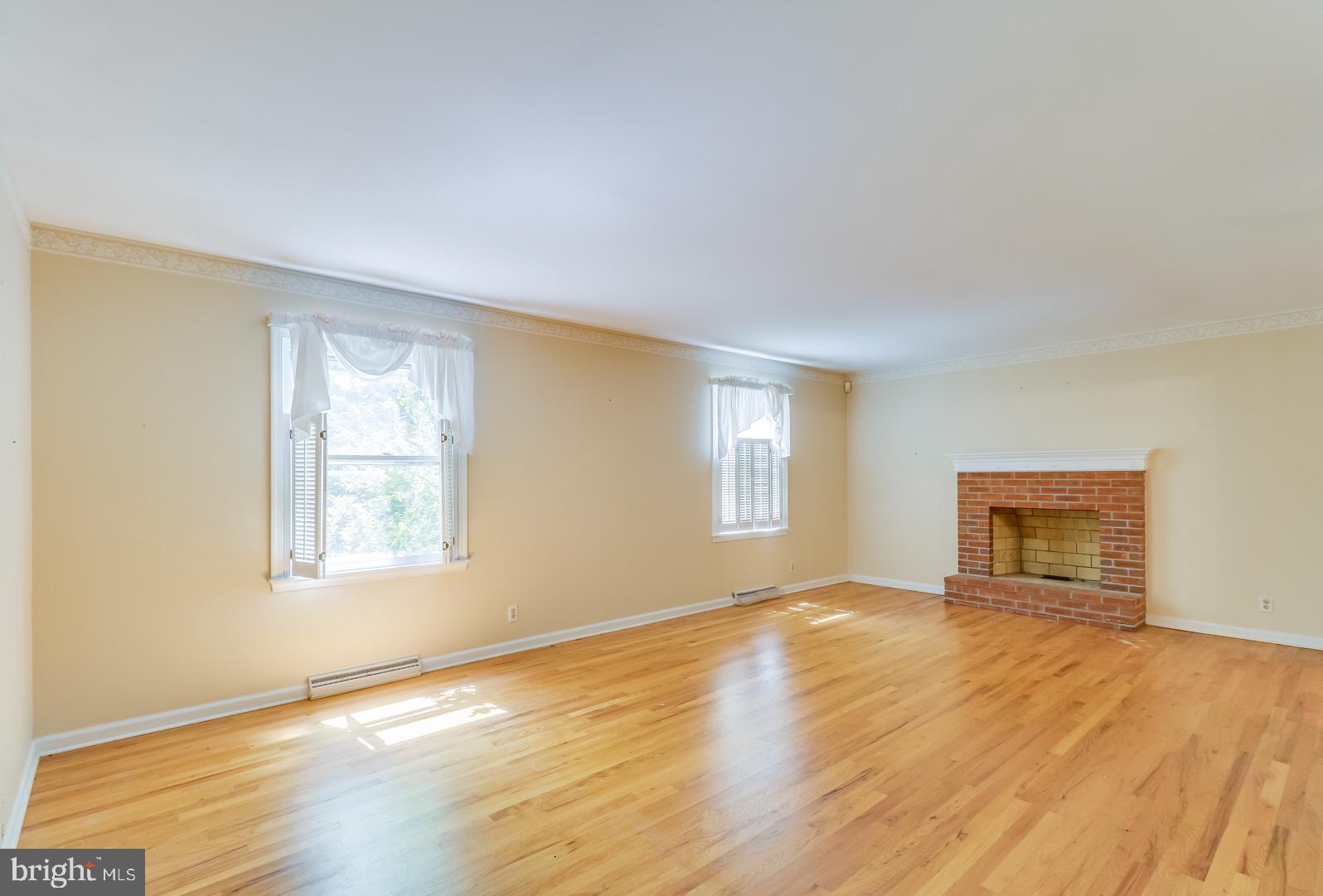 28 Winged Foot Road Dover, DE 19904 - Photo 10 of 21 Living Room