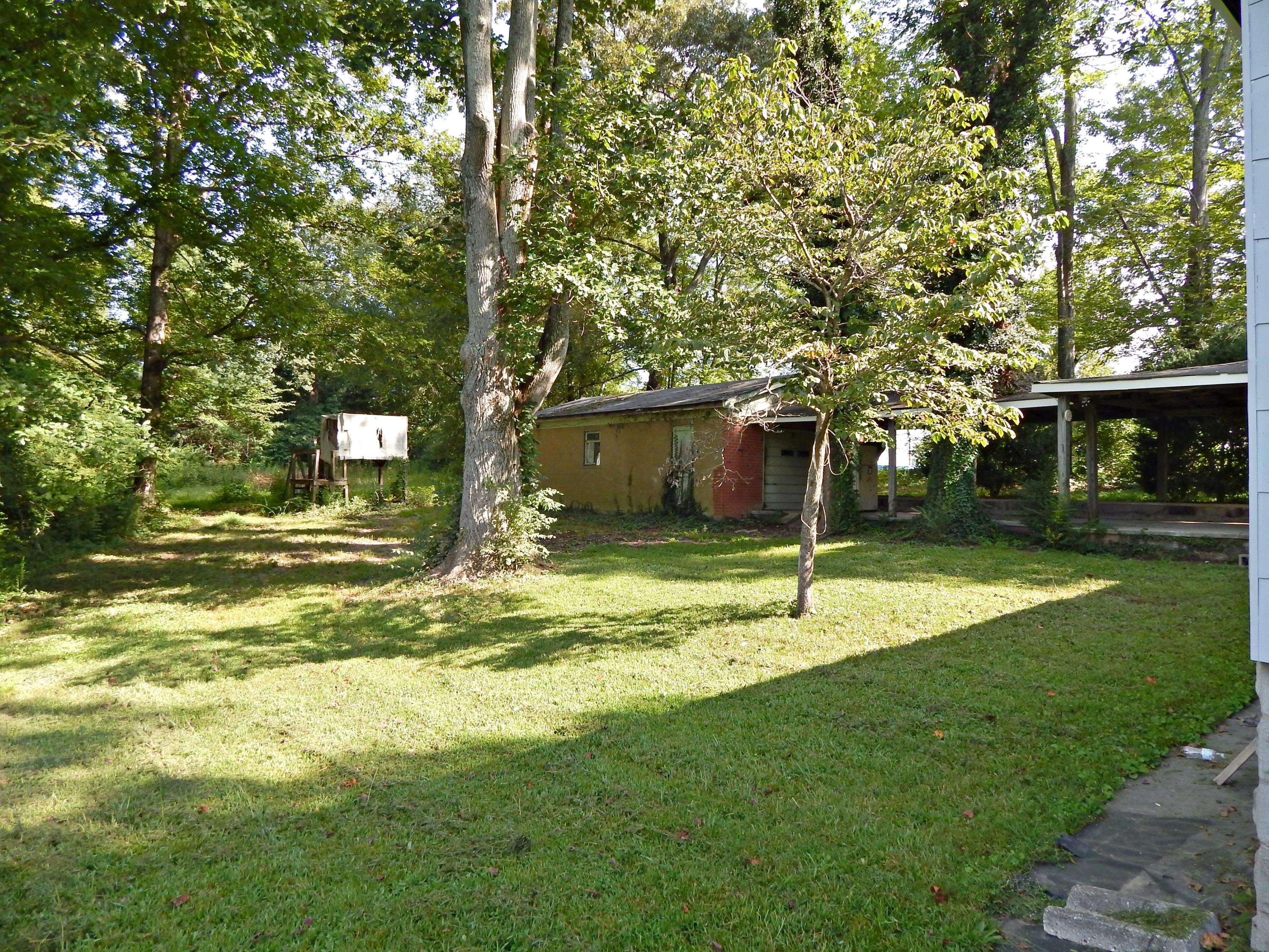 317 Lee Road Clinton, TN 37716 - Photo 11 of 11 11