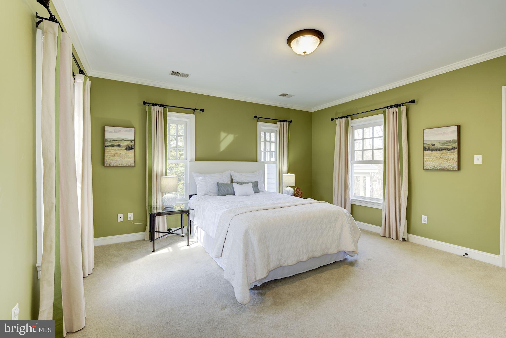 10245 Capitol View Avenue Silver Spring, MD 20910 - Photo 13 of 22 Gallery Image 13