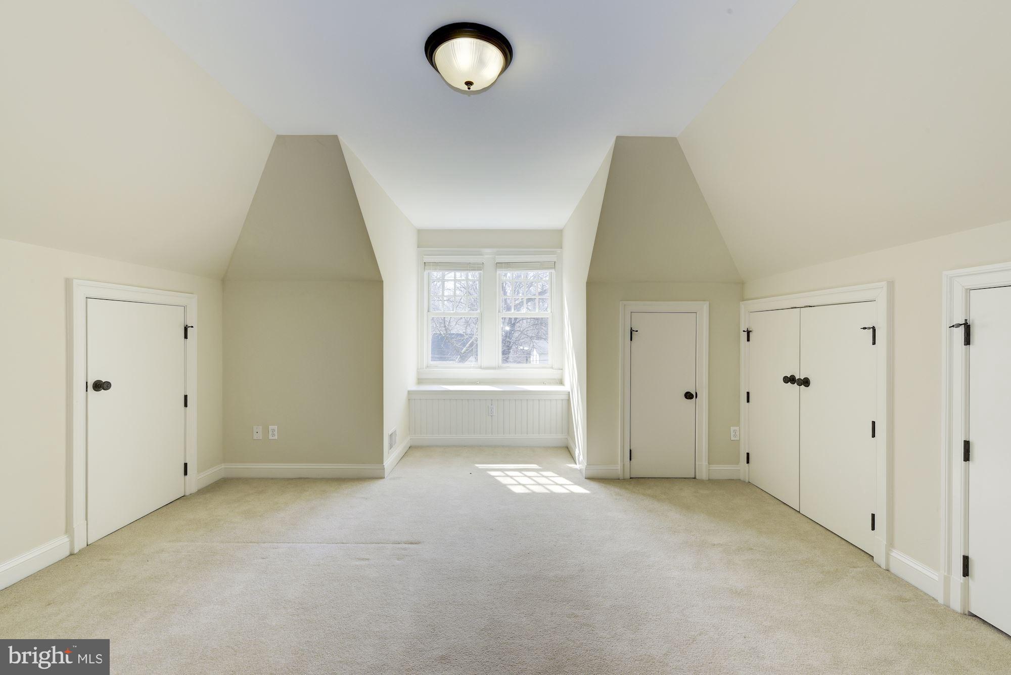 10245 Capitol View Avenue Silver Spring, MD 20910 - Photo 17 of 22 Gallery Image 17