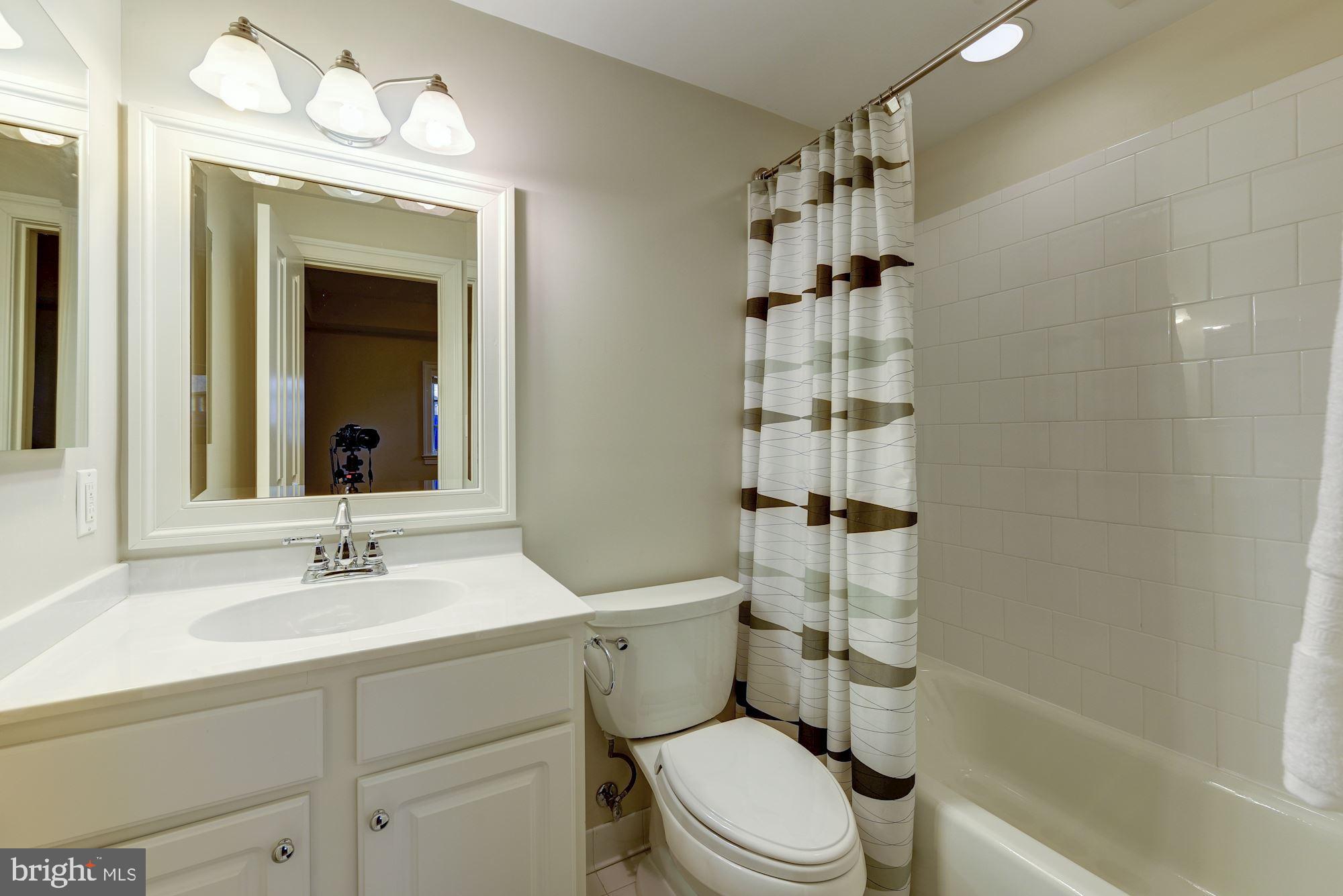 10245 Capitol View Avenue Silver Spring, MD 20910 - Photo 21 of 22 Gallery Image 21
