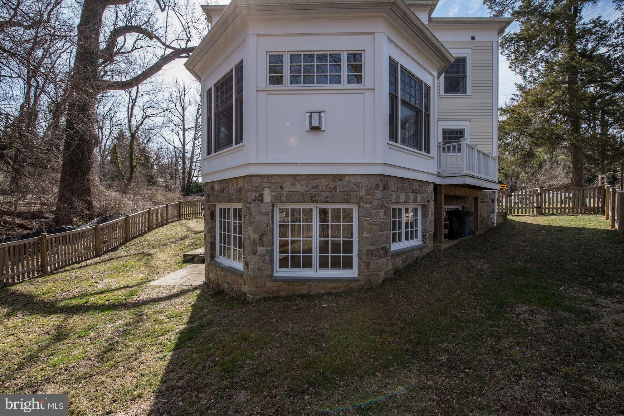 10245 Capitol View Avenue Silver Spring, MD 20910 - Photo 22 of 22 Gallery Image 22