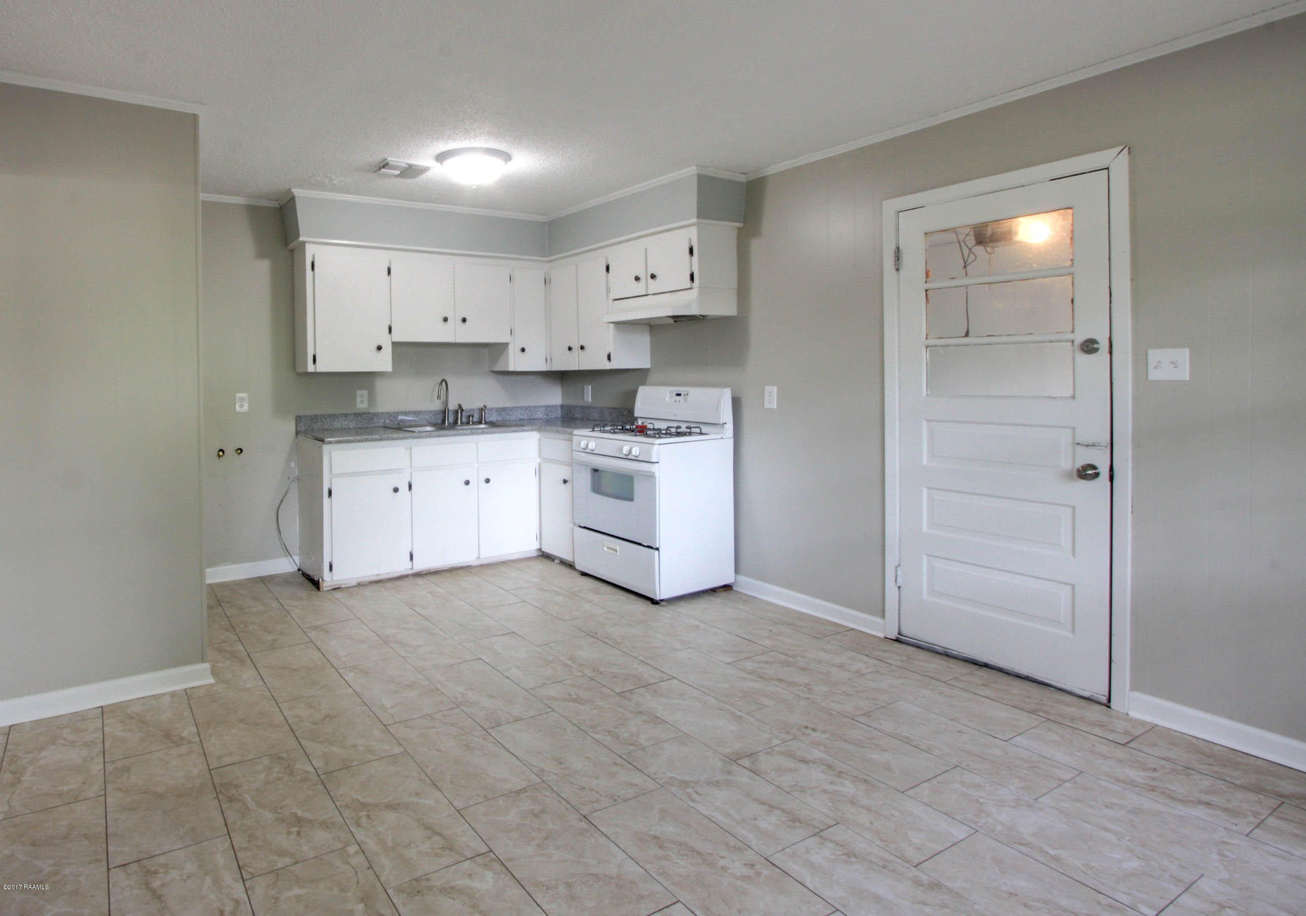 95 Hammond Road Lafayette, LA 70501 - Photo 2 of 12 IMG_1888-2